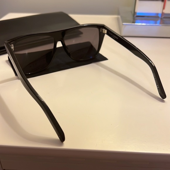 Saint Laurent YSL Flash Lens sunglasses - Picture 8 of 14